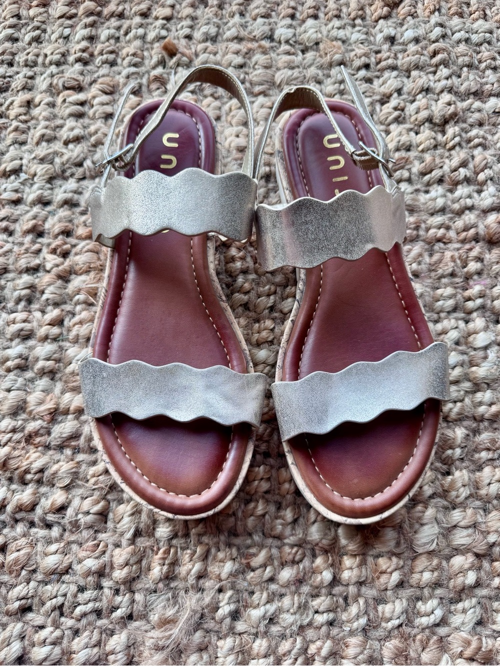 Unisa Gold Scallop-Strap Leather Platform Sandals